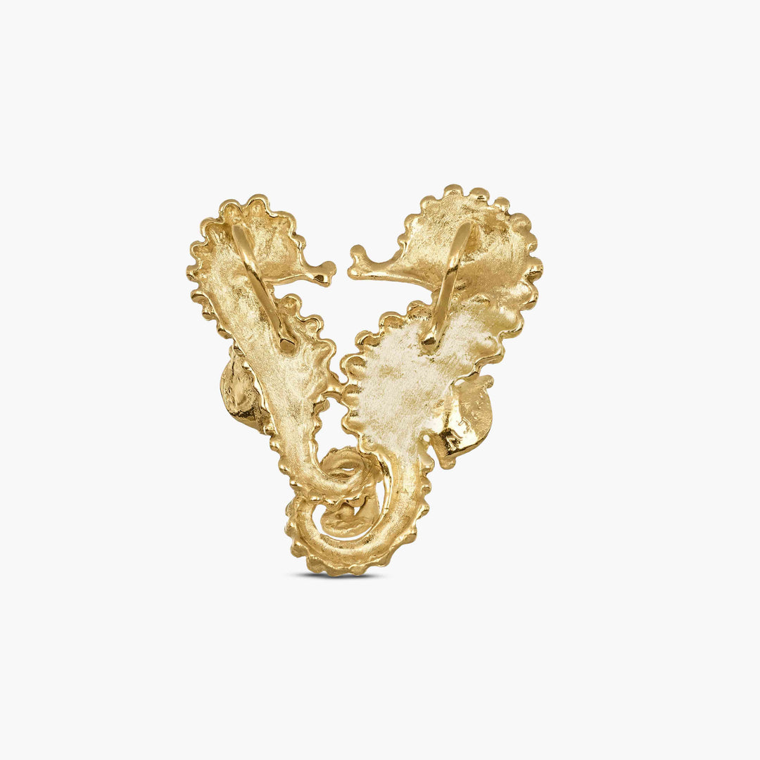MassimoIzzoJeweler_HeartSeahorsePendant_Yellowgold_Retro