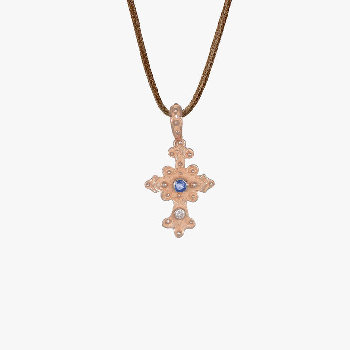 MassimoIzzoJewelers_CrossPendant_RoseGold18kt_Diamonds_Sapphire_Fronte